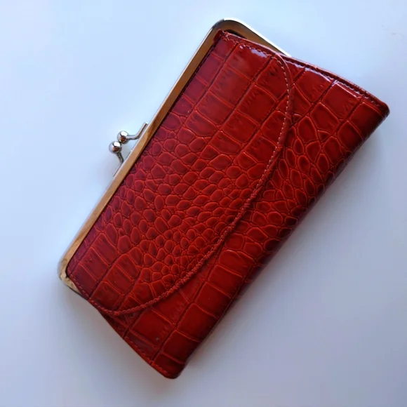 Wallet - Picture 1 of 3